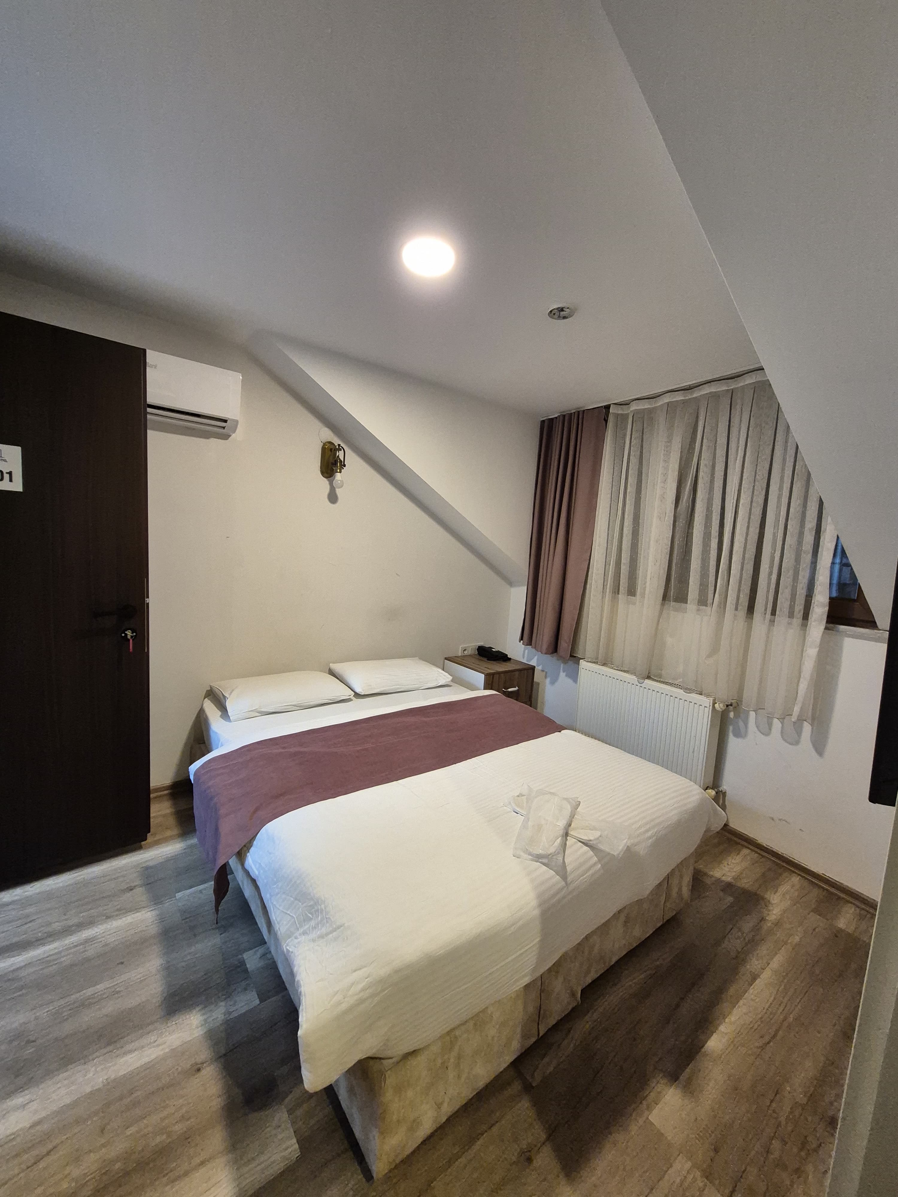 Standart oda, çatı katı