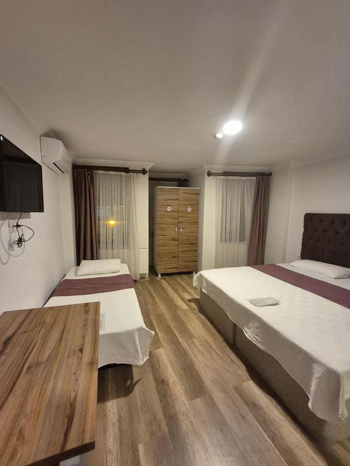 Aile odası, çalışma masası
